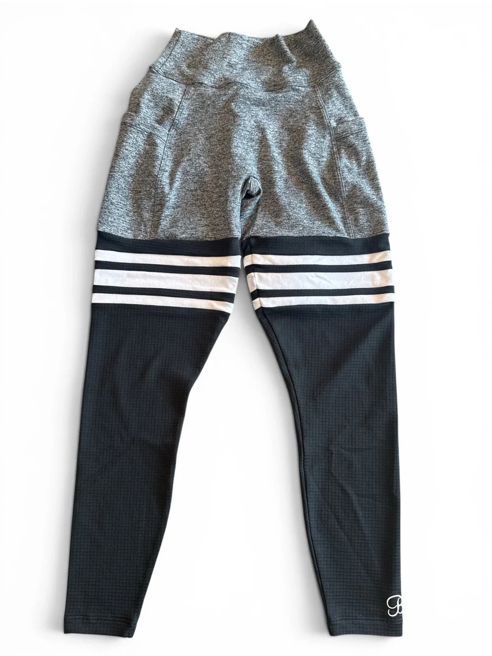 NWOT - Bombshell Sportswear Leggings Gray and Black Striped Scrunch Butt Detail
